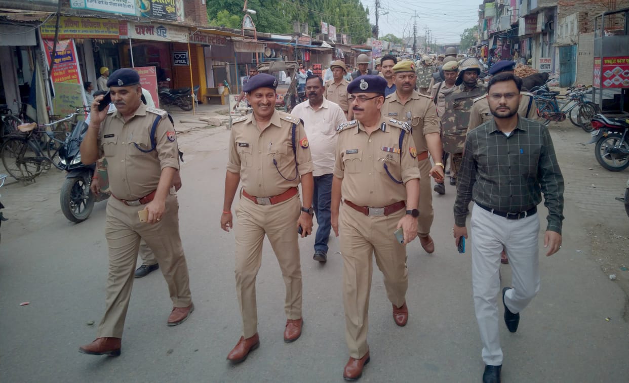 Police administration alert regarding Friday prayers, marched on foot