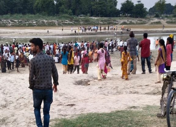 dip in village