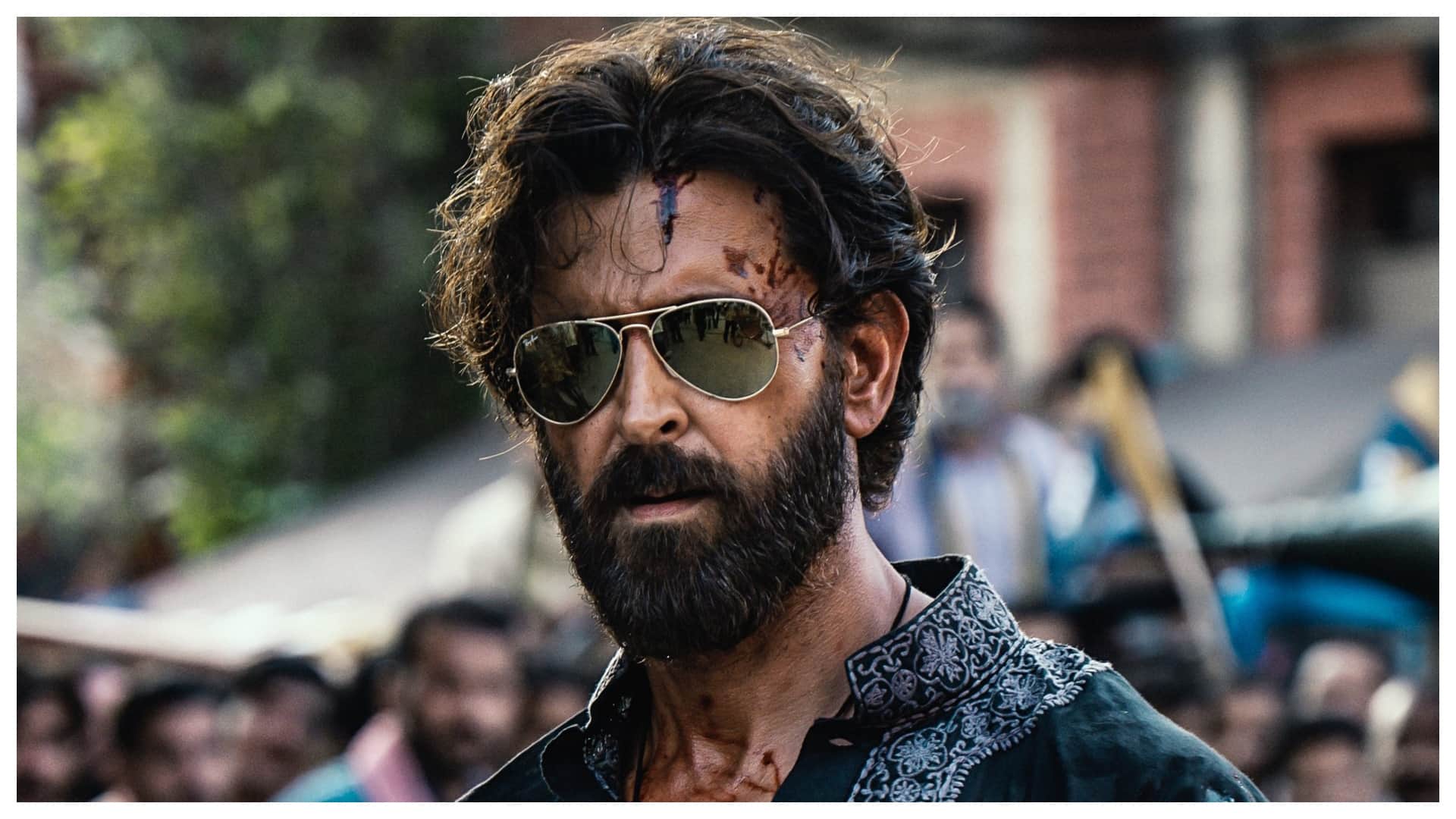 hrithik roshan party with preity zinta and sussanne khan arslan goni sonali bendre also appeared