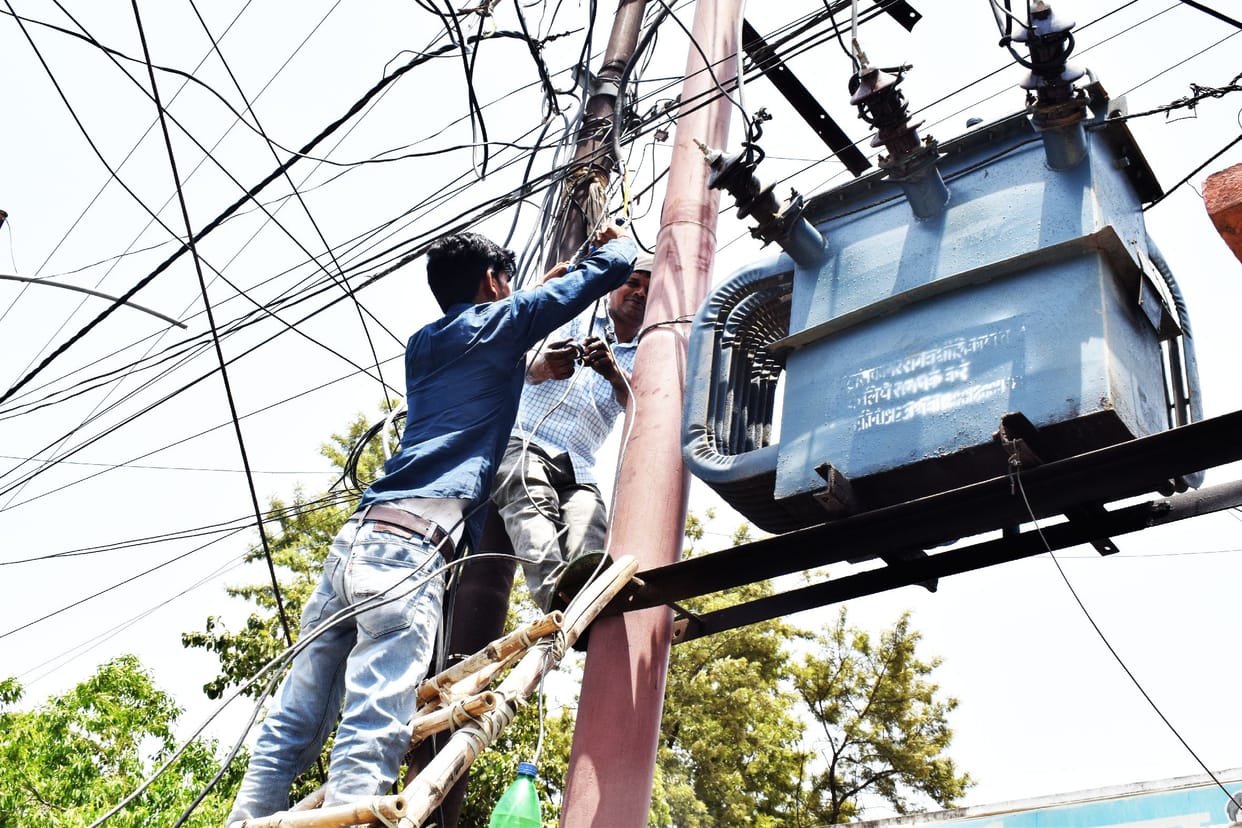 Transformer damaged due to overloading, bunch line shorted