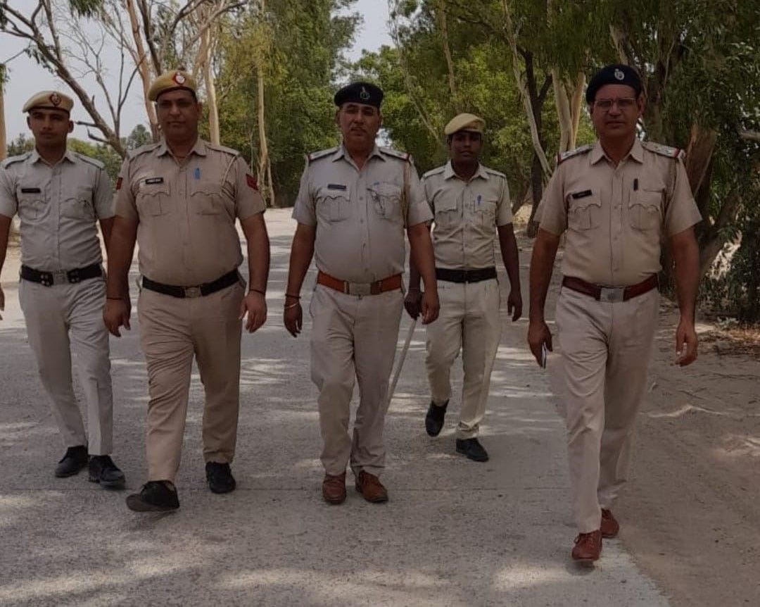 Police Presence Day celebrated by patrolling on foot