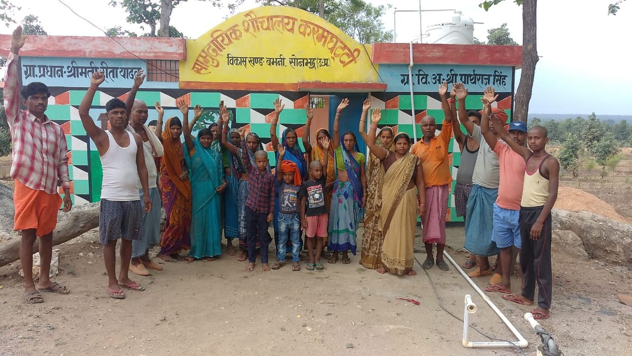 Villagers demonstrated regarding water scarcity