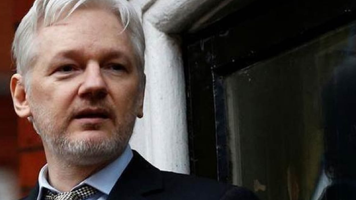 UK government approves US request to extradite WikiLeaks founder Julian Assange Latest News Update