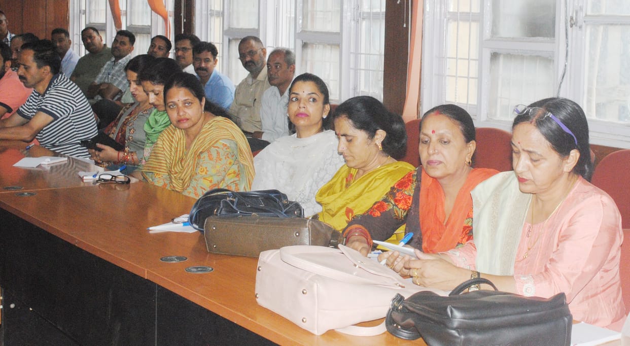 mandi news, himachal news, education, student, practical education mandi