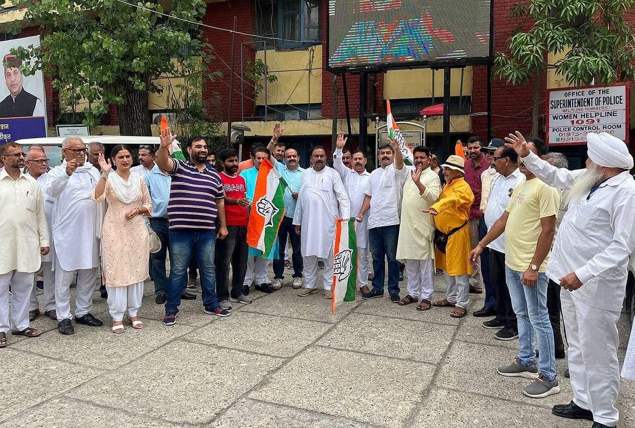 ED action against Rahul GandhiCongress demonstrated in protest