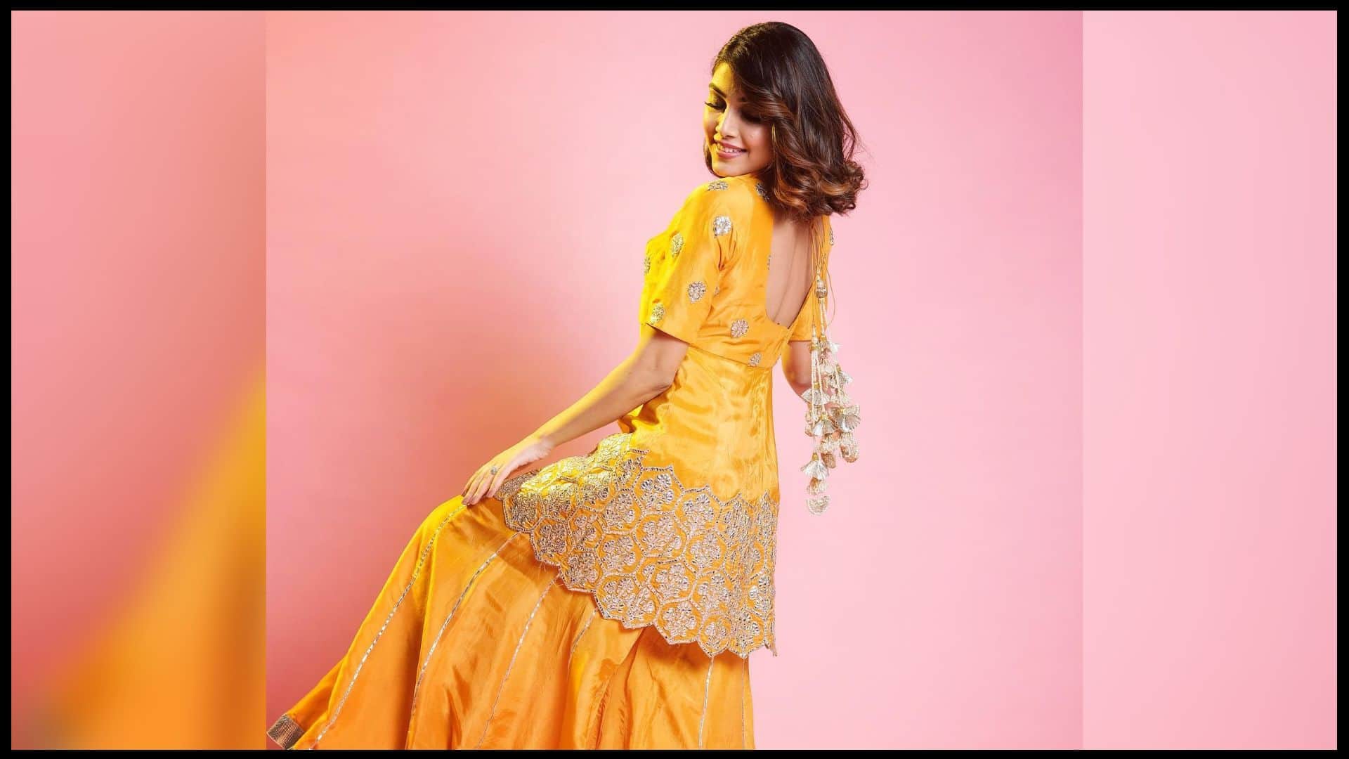 Mrs India World 2022 2023 Sargam Koushal Wins Title See Photos News in Hindi