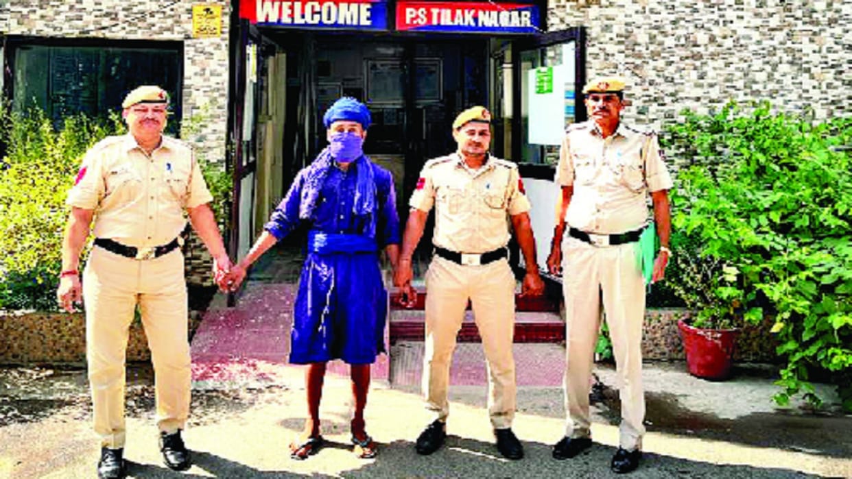 Nihang killed the delivery boy by stabbing kirpan arrested by delhi police
