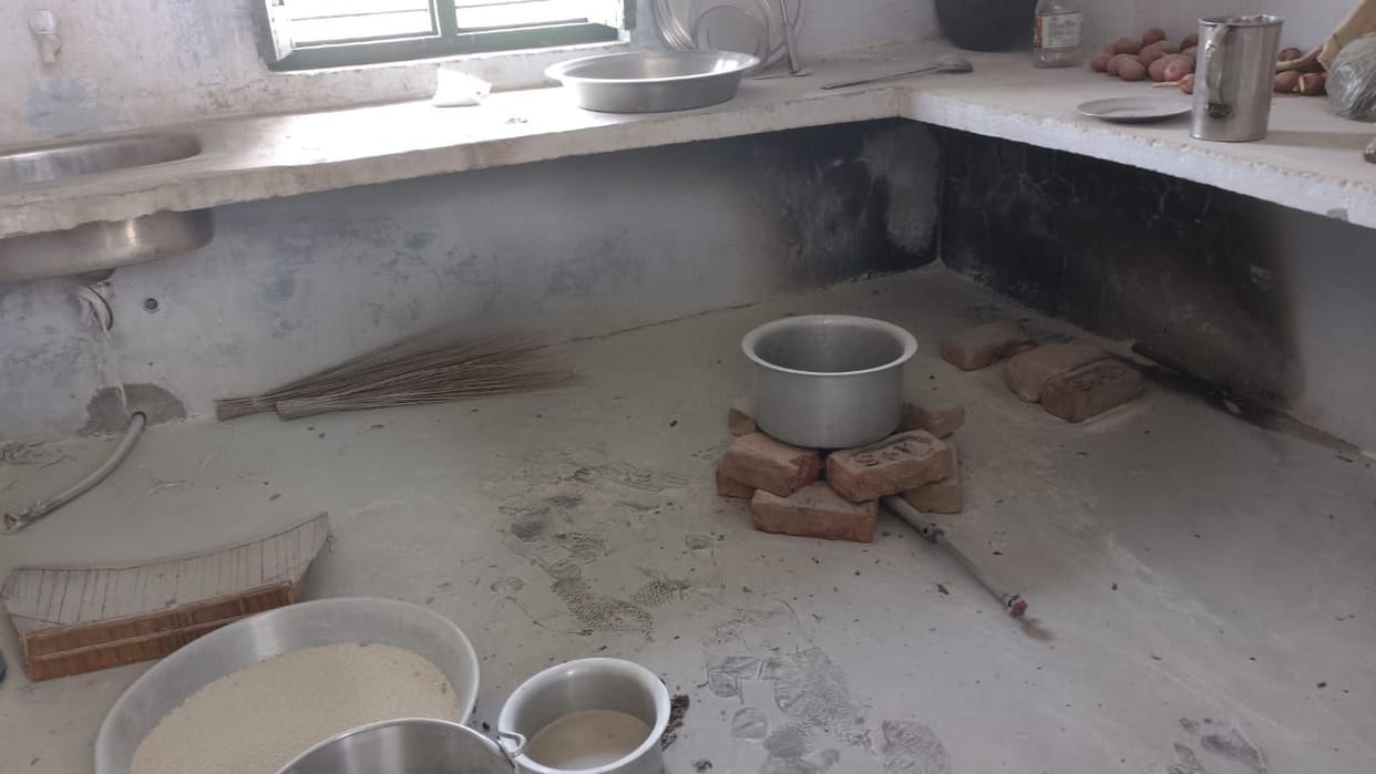 fire in school kitchen