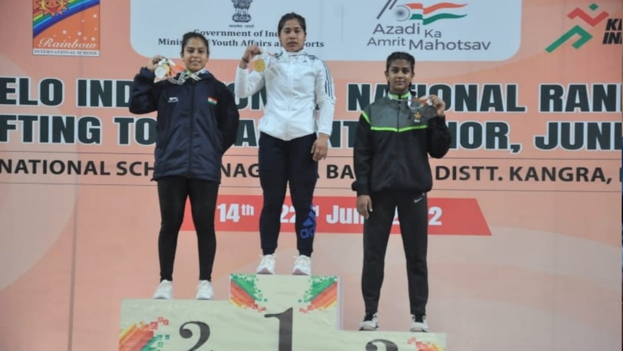 Manipur Bindia Rani wins Gold medal makes National record in Khelo India Women Weightlifting League