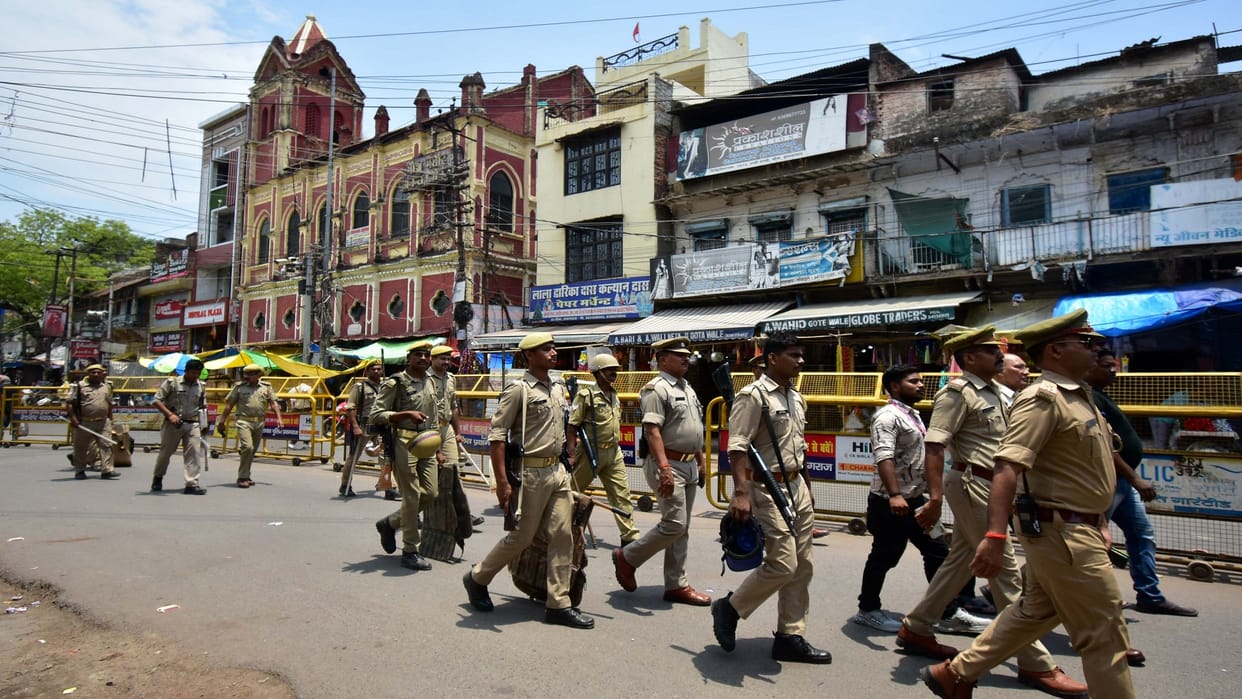 Prayagraj Violence: In the case of Atala uproar, the administration took a big decision on running bulldozers at the houses of the accused.