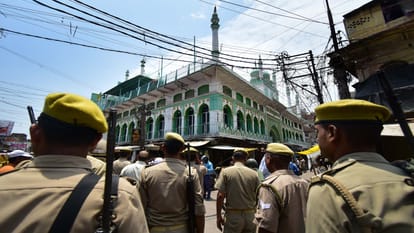 Prayagraj violence: Thousands of hands raised for peace on Friday