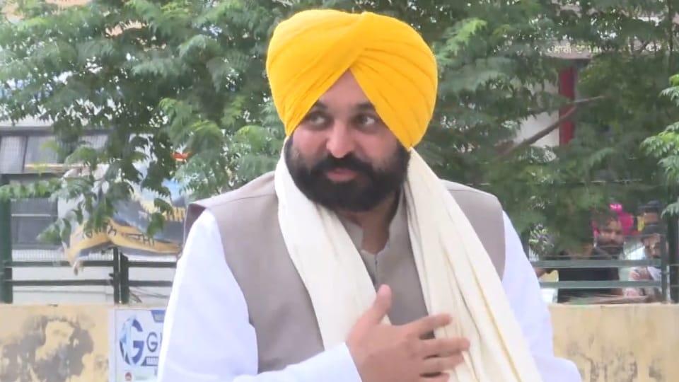 Punjab CM Bhagwant Mann protested against Agnipath scheme of Central Government
