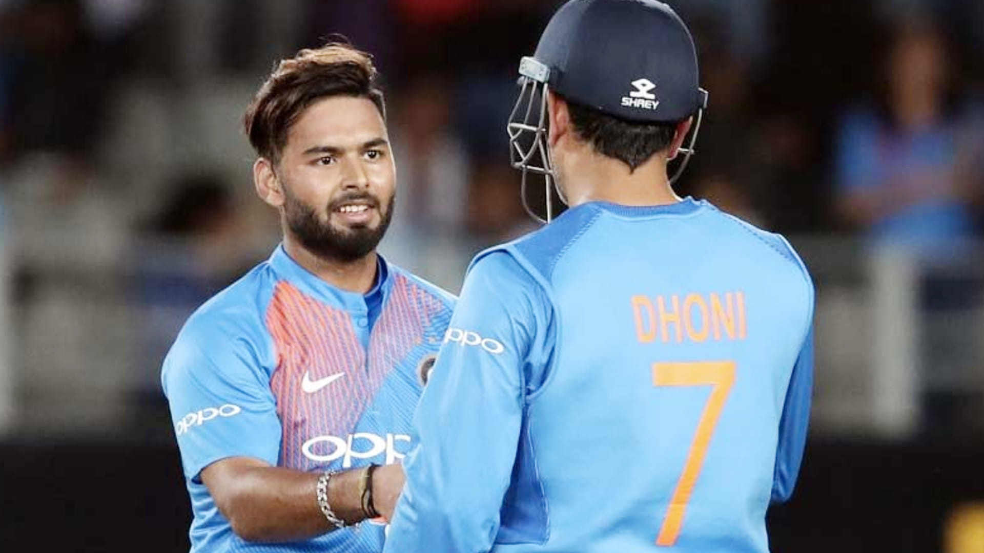 Team India: Rishabh Pant poor record in decision review system for delhi capitals and team india as compared to Dhoni in DRS