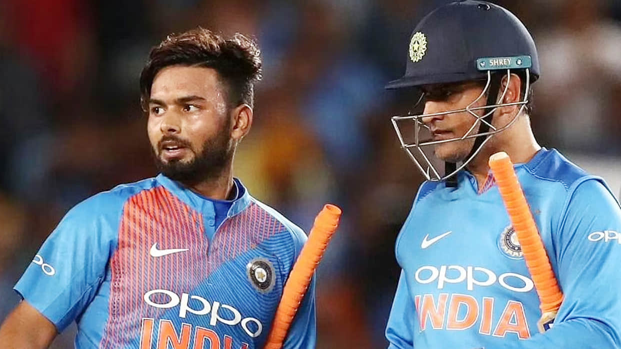 Team India: Rishabh Pant poor record in decision review system for delhi capitals and team india as compared to Dhoni in DRS