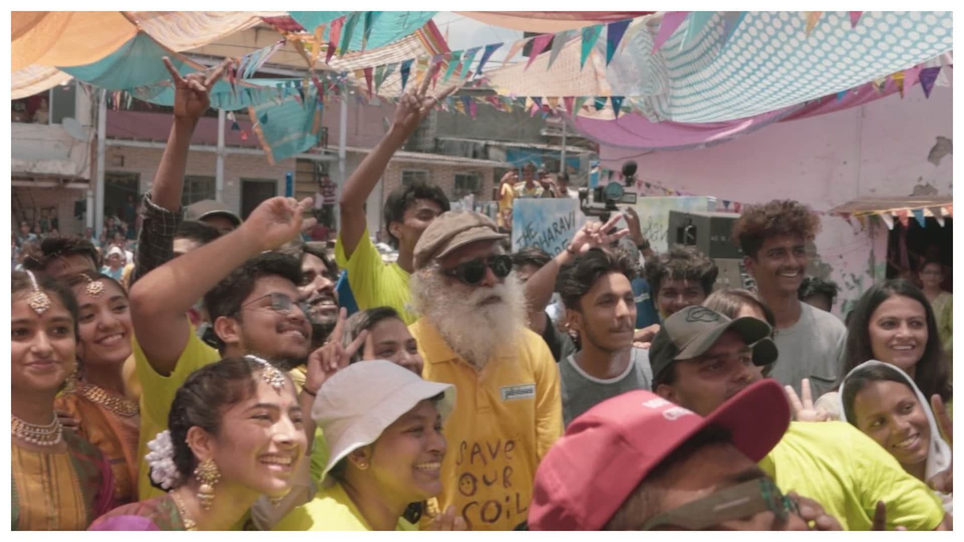 Asia largest school of hip hop The Dharavi Dream Project welcomed Sadhguru he reached there as part of his Save Soil campaign