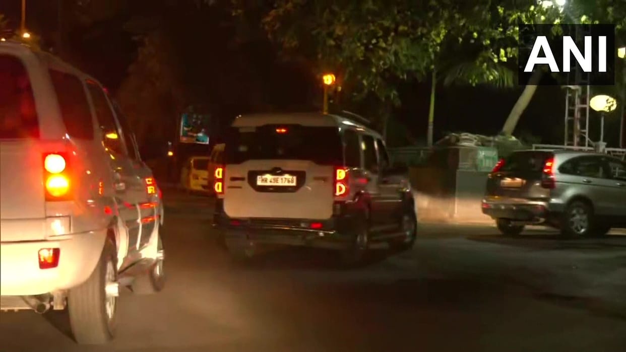 Congress leader Rahul Gandhi arrives at Delhis Sir Ganga Ram Hospital to meet his mother Sonia Gandhi