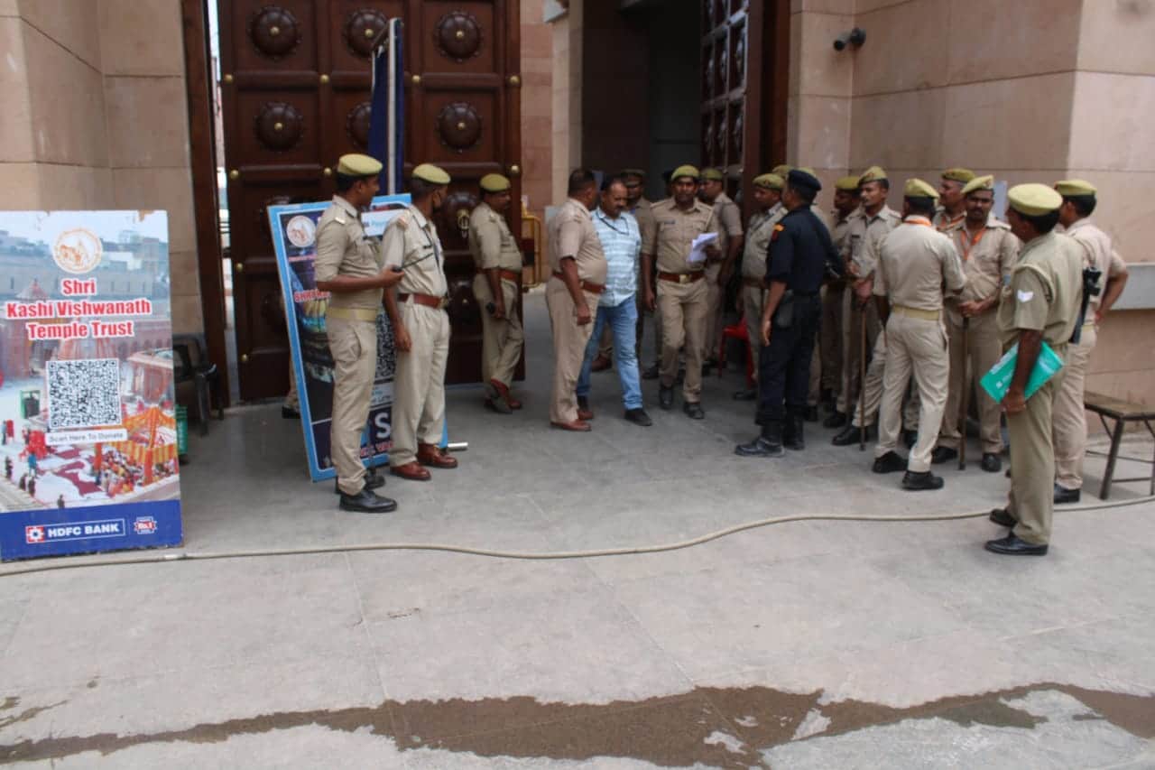 Gyanvapi masjid varanasi juma namaz done peacefully amid ruckus and violence Agneepath yojana see photos