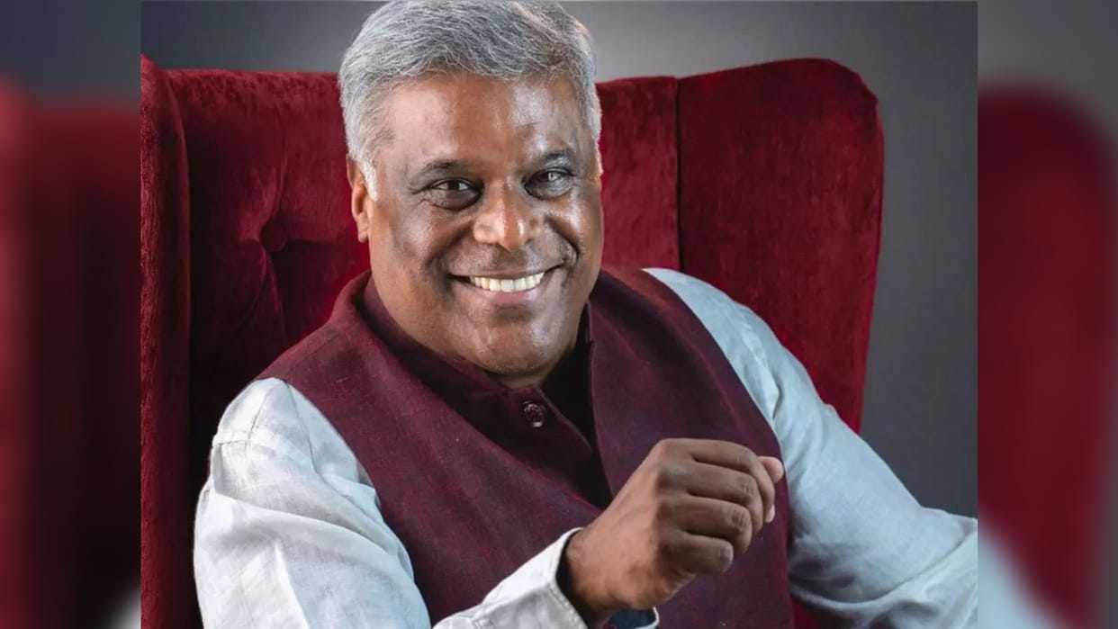Birthday Special Ashish Vidyarthi has died 182 times in his film career then really faced death in life know his career and hit films