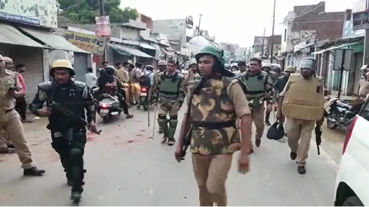 Youth protest continues against Agneepath scheme in aligarh