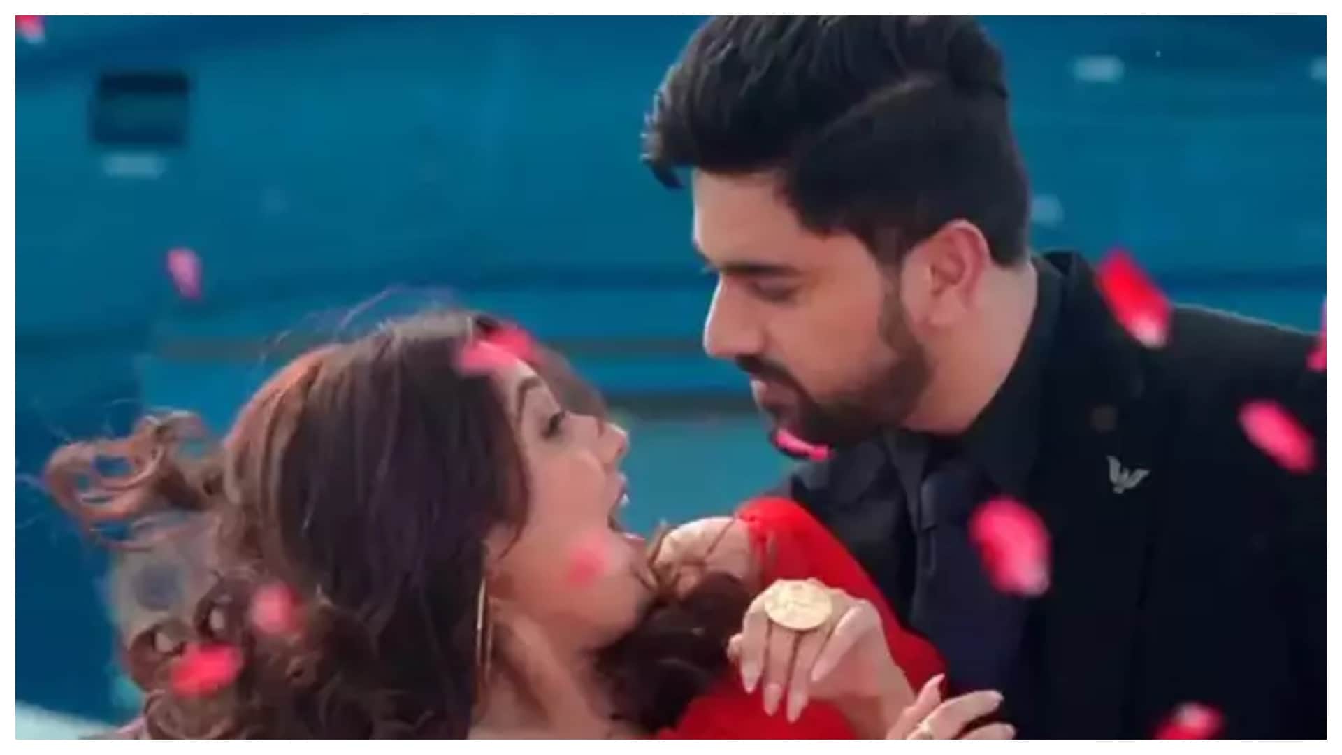 From Zain Imam Reem Shaikh To Ram Kapoor Sakshi Tanwar Tv Actors Bold Intimate Scenes In Serials