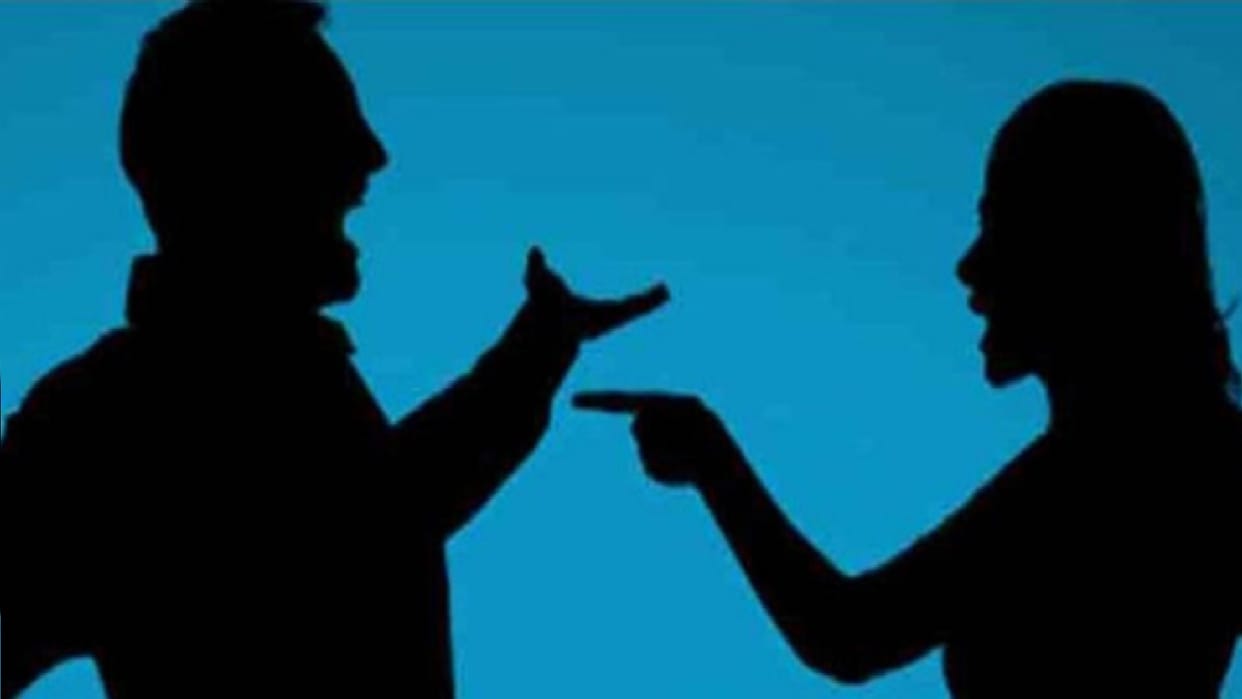 miscreants robbed young man who came out of house after getting angry with his wife