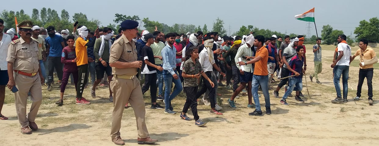 Agneepath scheme- youth demonstrated, police foiled efforts to block
