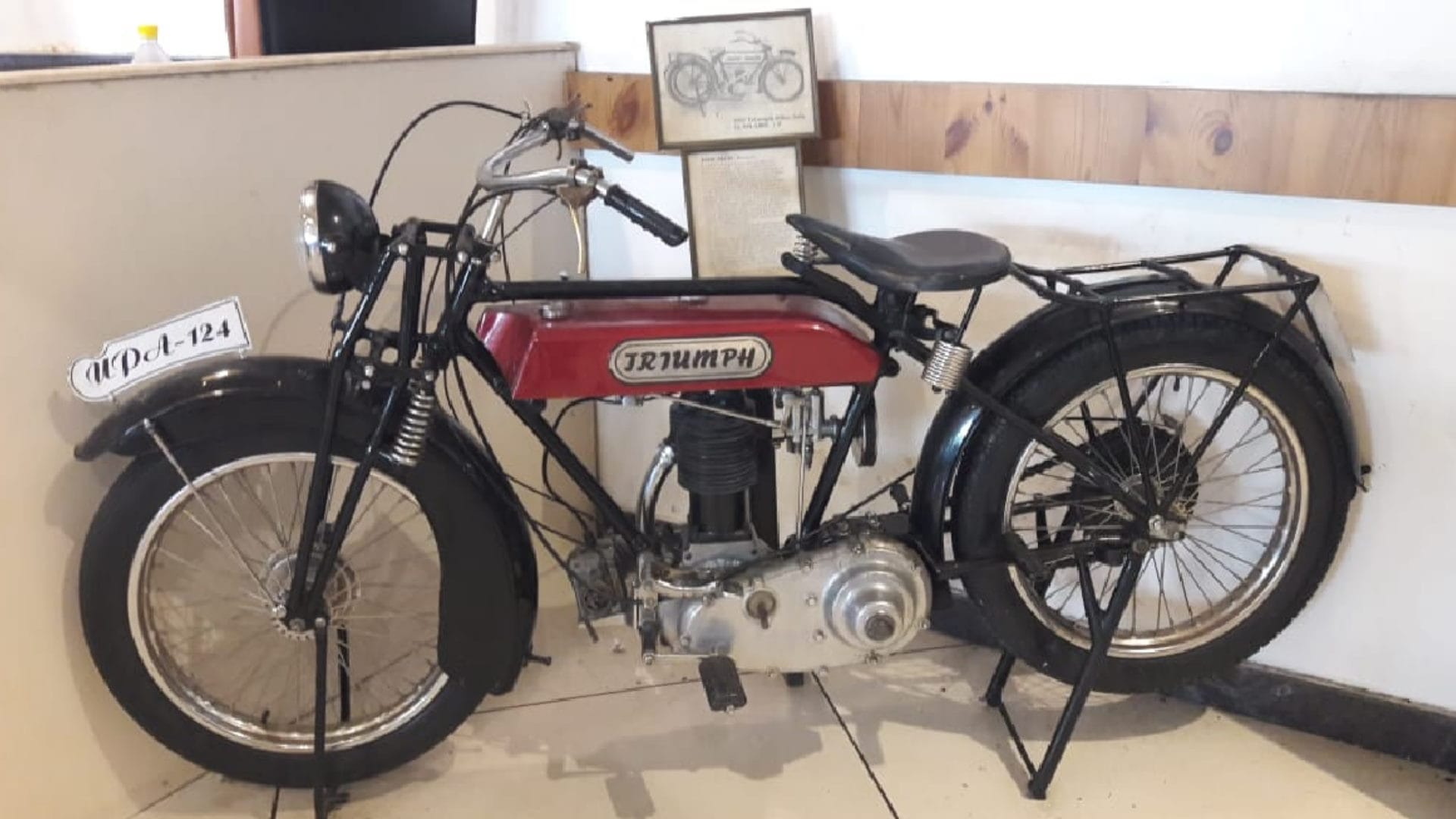 UP: Muzaffarnagar man has 101 year old bike, British company made this model in 1921