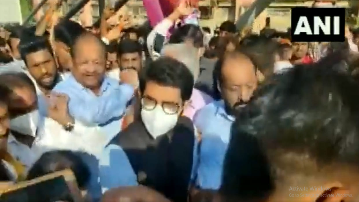 BJP and Shiv Sena workers flocked in large numbers as they pushed each other during the inauguration of Kora Kendra flyover