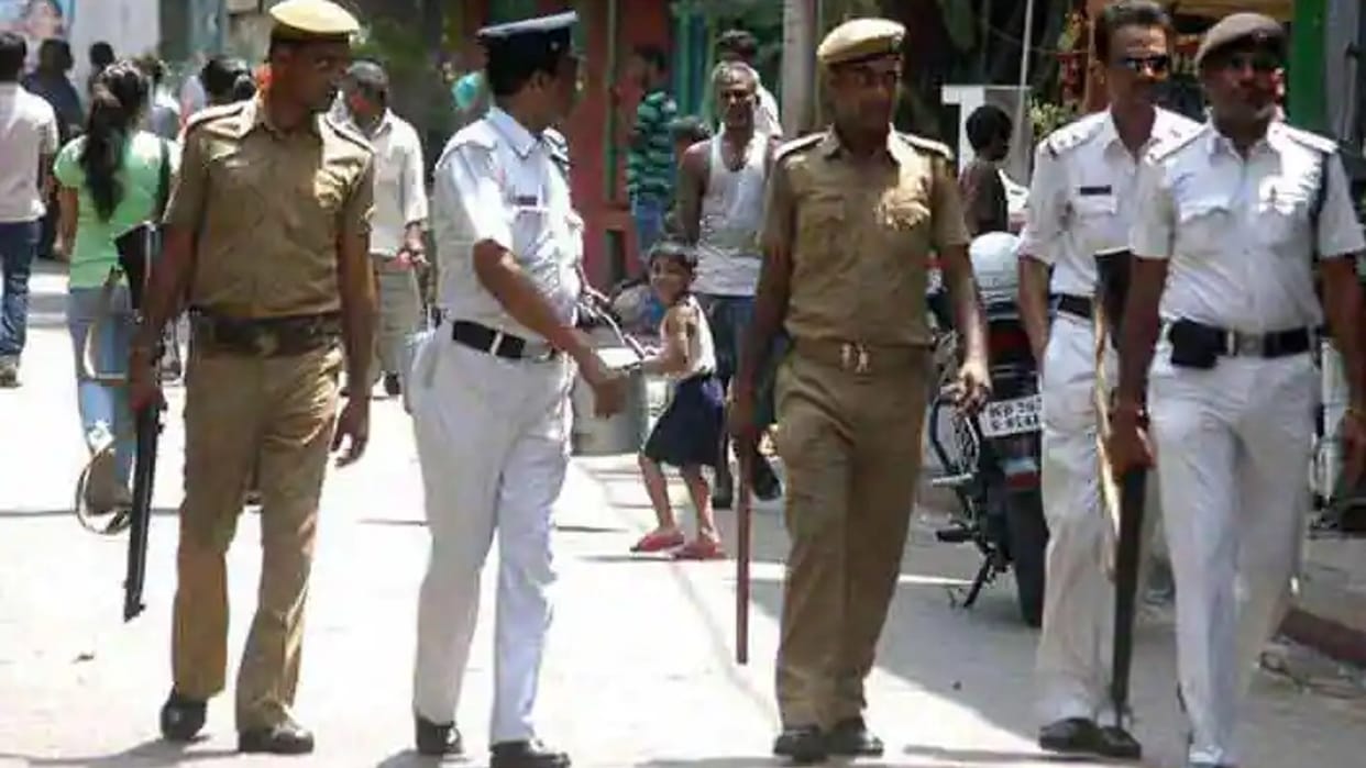 West Bengal: Explosion while making bombs, two killed and one injured