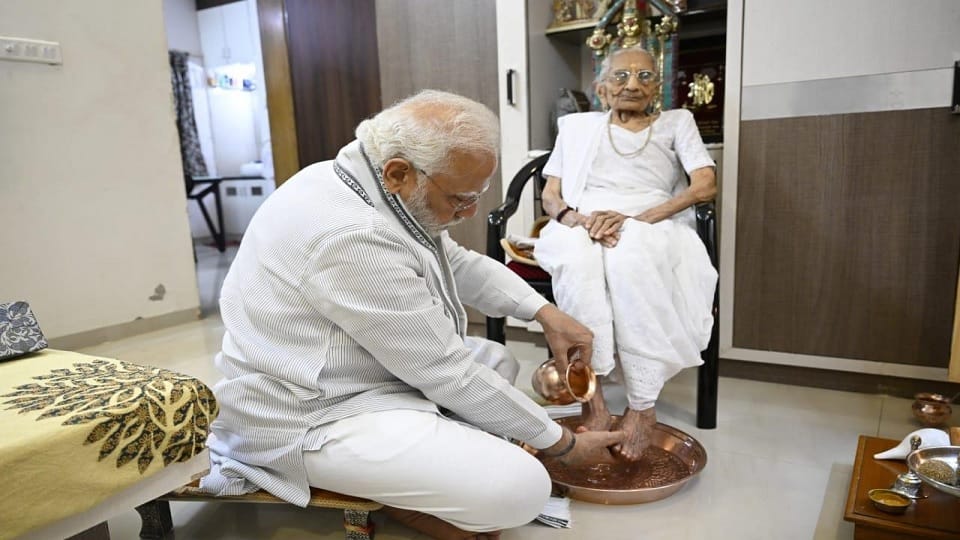 PM Narendra Modi meets his mother during Gujarat Visit