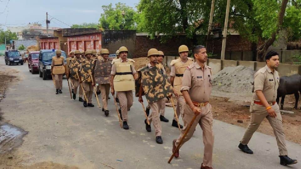 Agnipath Yojana Protest alert in agra zone police engaged in identification of accused