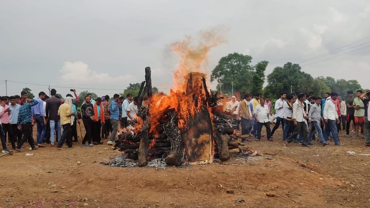 Chhindwara: Martyr Bharat Yaduvanshi of Madhya Pradesh was given a final farewell with respect in Baramulla,