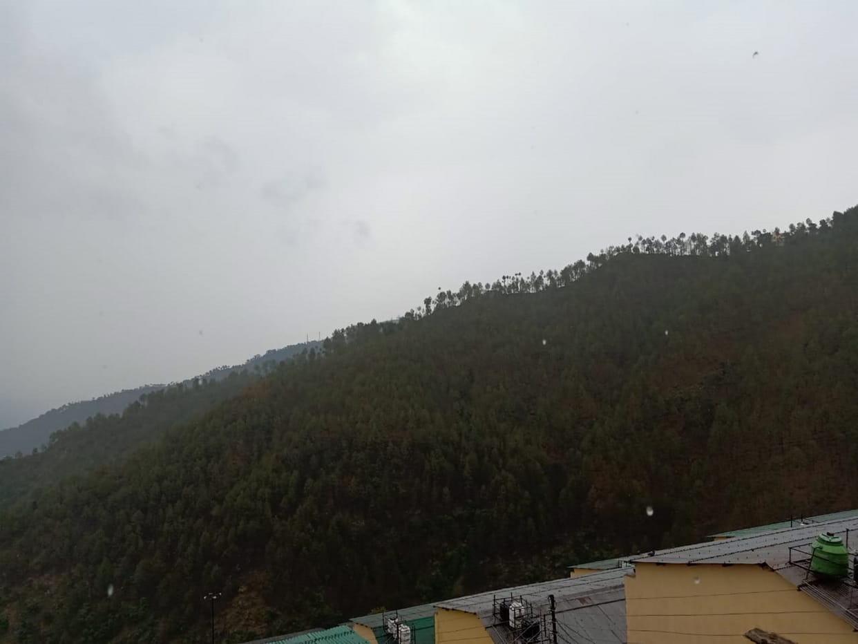 Weather Update: Light rain on mountains, monsoon will reach Uttarakhand after June 25