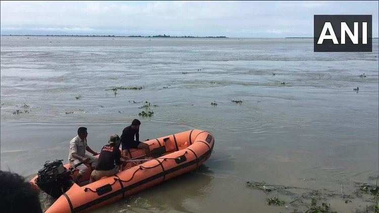 Assam Flood Latest Update Five People Went Missing After Their Boat ...