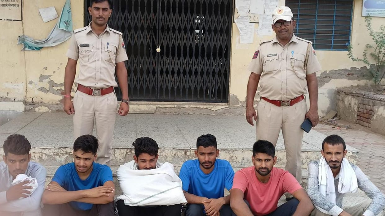 Rajasthan: Misleading information related to Agniveer scheme and Were trying to spread panic by waving weapons, 11 accused arrested