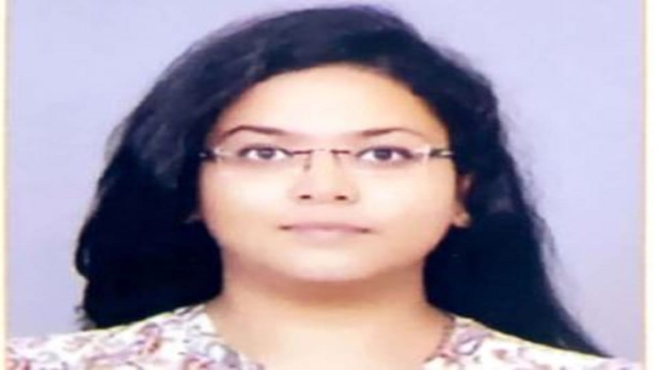 Aditi topped the UP Higher Education Service Commission exam 2022