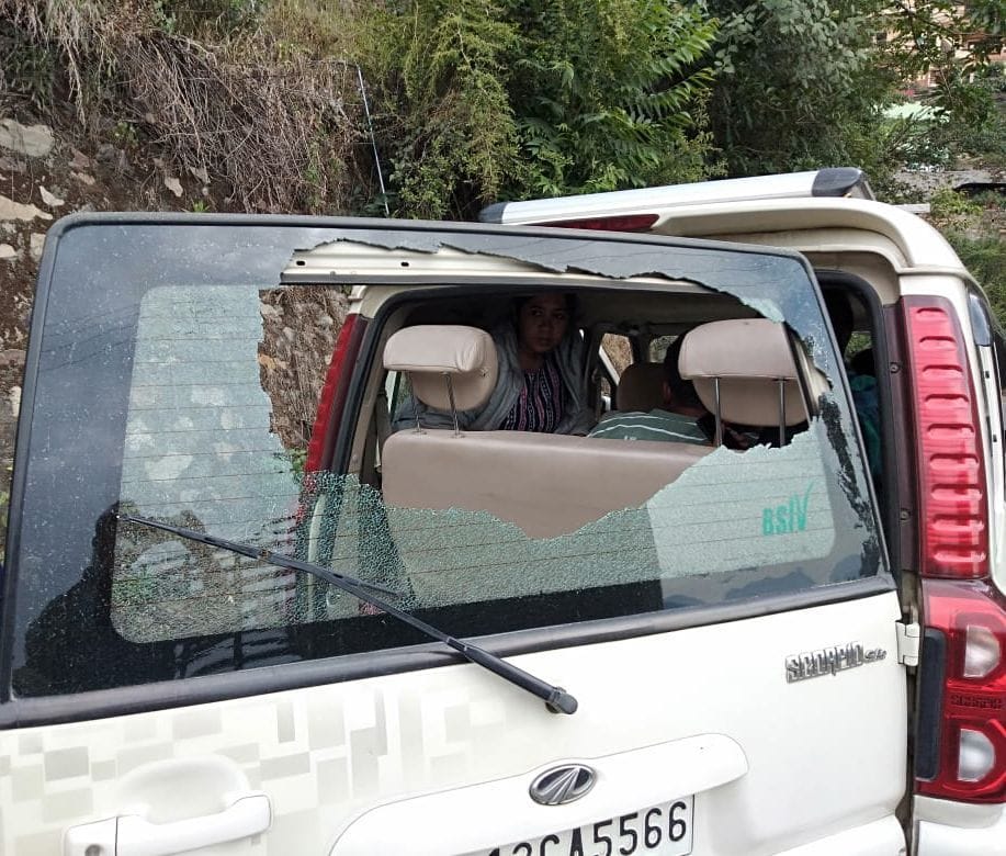Misbheave With Delhi Tourist