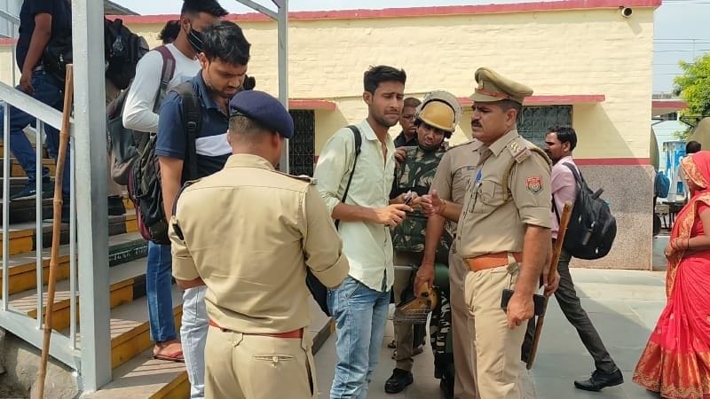 Strictness at railway stations, administration remained alert