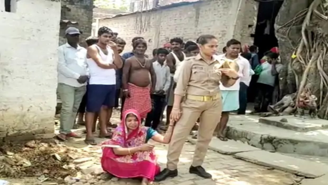 Brother killed brother by slitting his throat in land dispute Gorakhpur