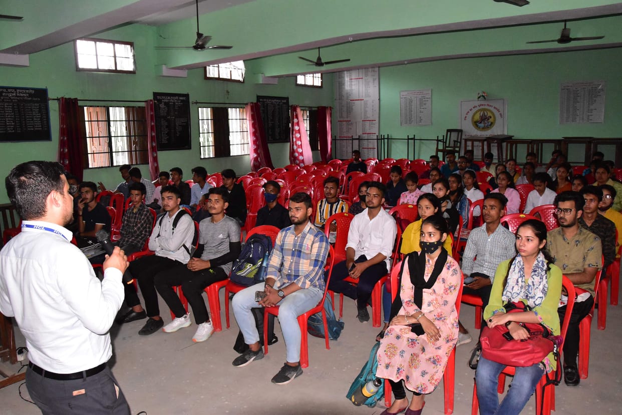 73 children gave online test in employment fair