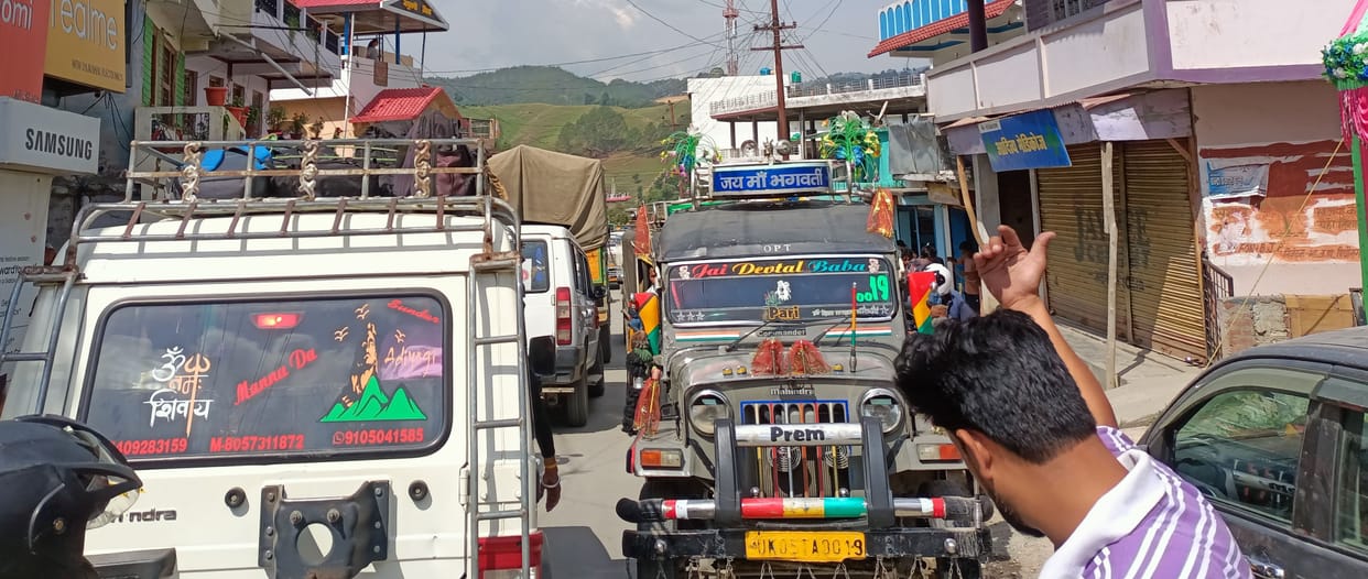 Traffic Jam in Pithauragarh