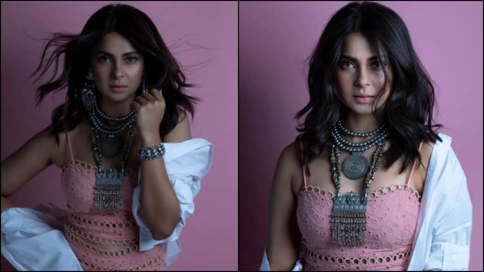 Jennifer Winget gave a befitting reply to the news of the film with Kartik Aaryan wrote a funny thing by sharing the post