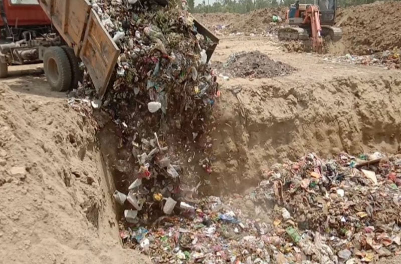 Corporation is suppressing the city's waste near the population