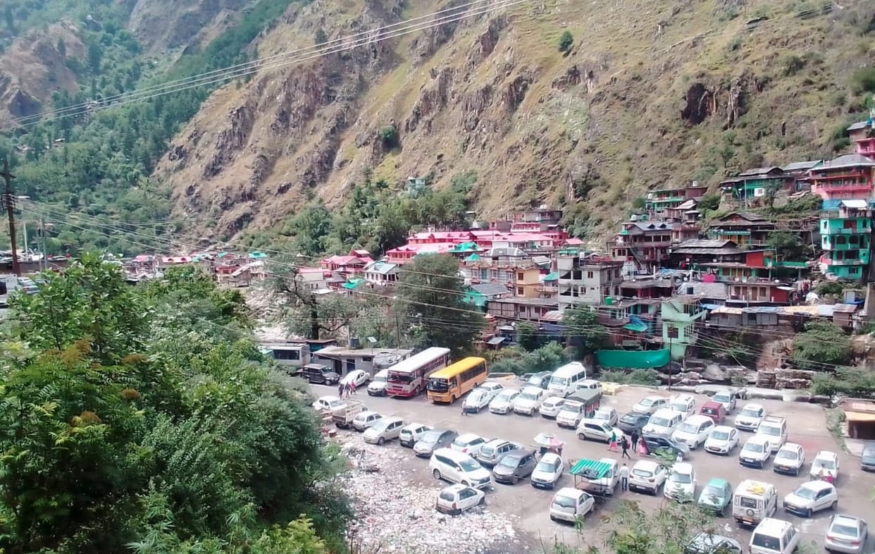 Now paver tile will be laid at Manikaran bus stand