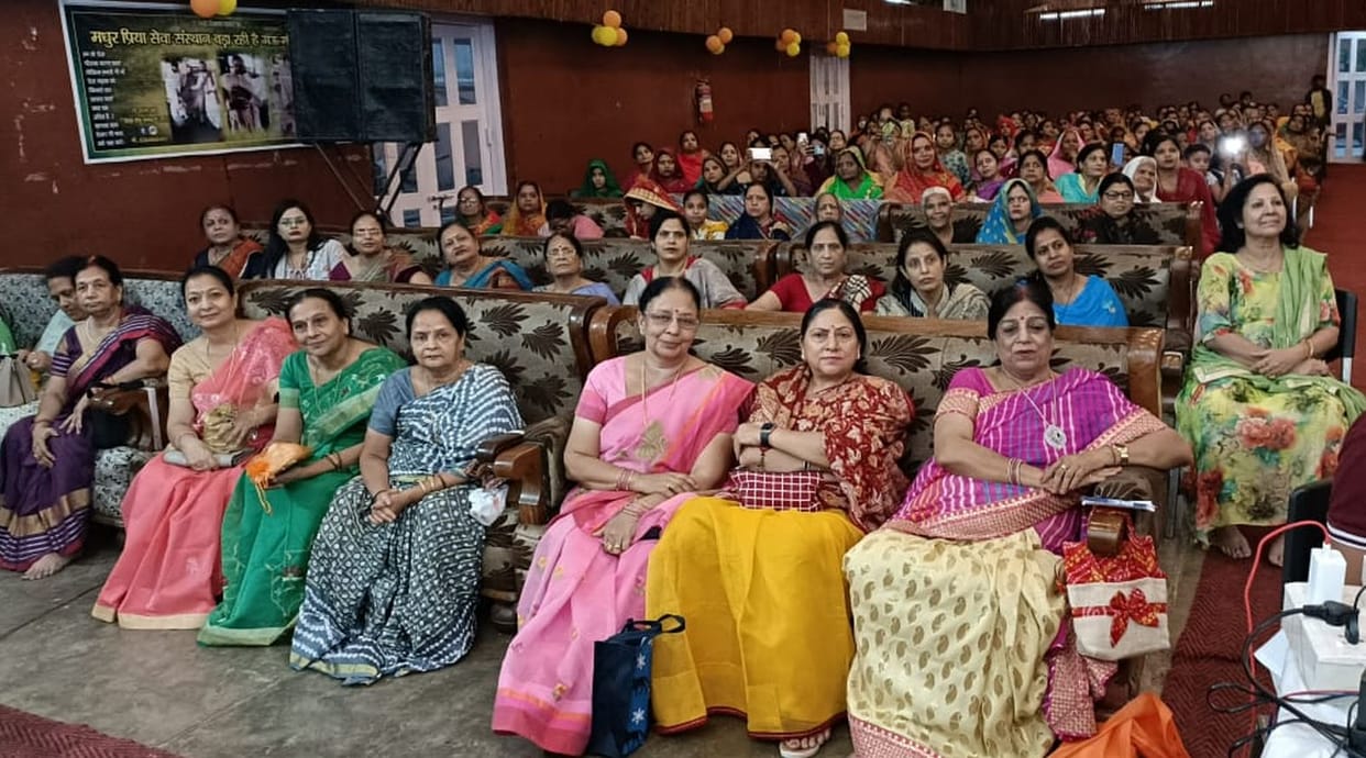 People were thrilled to hear the story of Krishna and Sudama