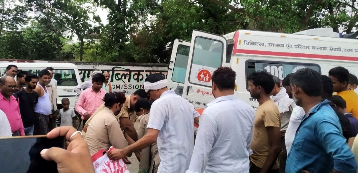 Kanpur Dehat : A woman crossing the Jhansi-Kanpur highway was hit by a car, dies
