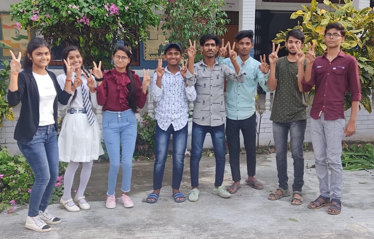 86.65 and 79.31 percent of Inter students pass in high school in Doaba