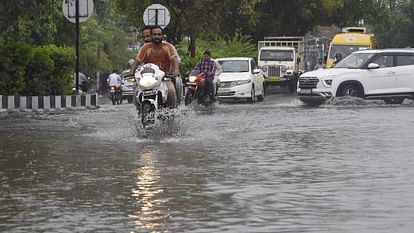 Mp Madhya Pradesh Weather Update Today: Monsoon Entering The State At A  Slow Pace, Disturbing The Humidity During The Day - Amar Ujala Hindi News  Live - Mp Weather Today:मानसून का धीमी