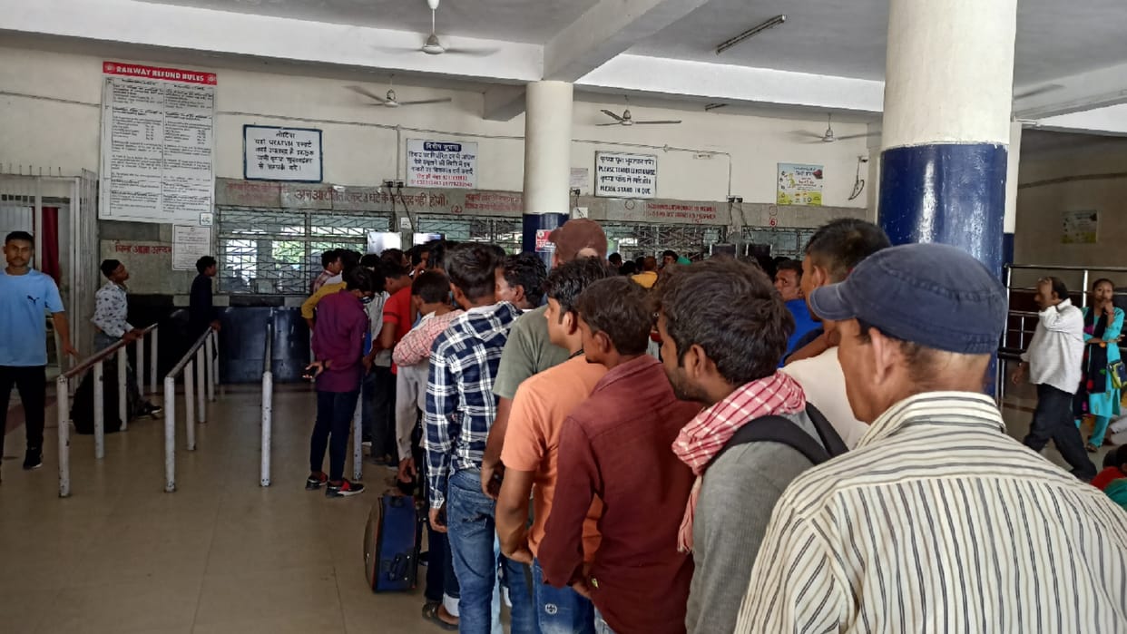 Agneepath Scheme: Trains going to Bihar canceled on third day