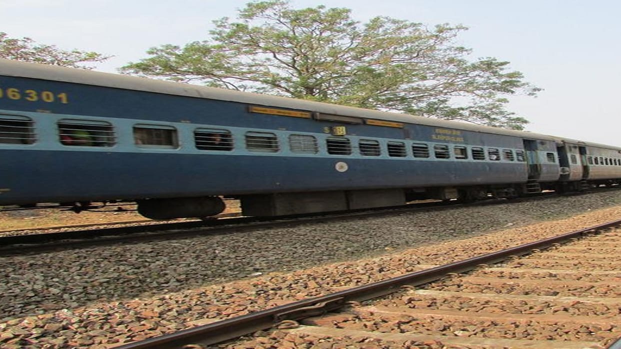 Due to opposition to Agneepath scheme three trains coming from Saharanpur to Meerut will remain canceled on Monday